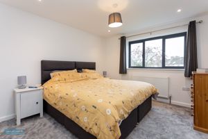 Bedroom- click for photo gallery